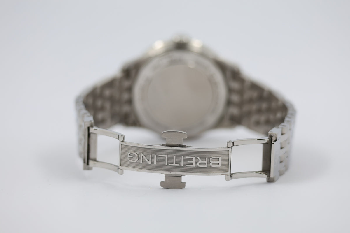 Breitling Navitimer 41mm Automatik A17329 - Detailansicht 6