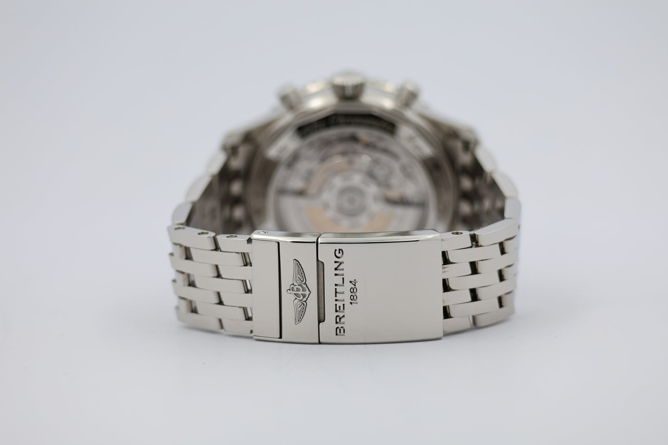 Breitling Navitimer B01 Chronograph 43mm Automatik AB0121 - Detailansicht 5