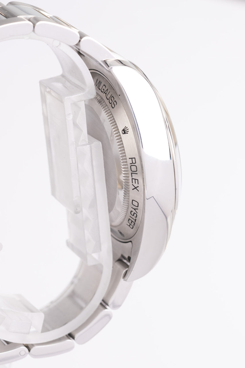Rolex Milgauss Automatik Herrenuhr Schwarz None 116400GV - Detailansicht 4