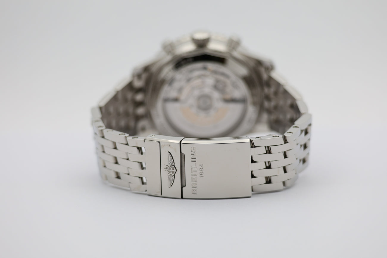 Breitling Navitimer B01 Chronograph 43 Japan Edition AB0121 - Detailansicht 5