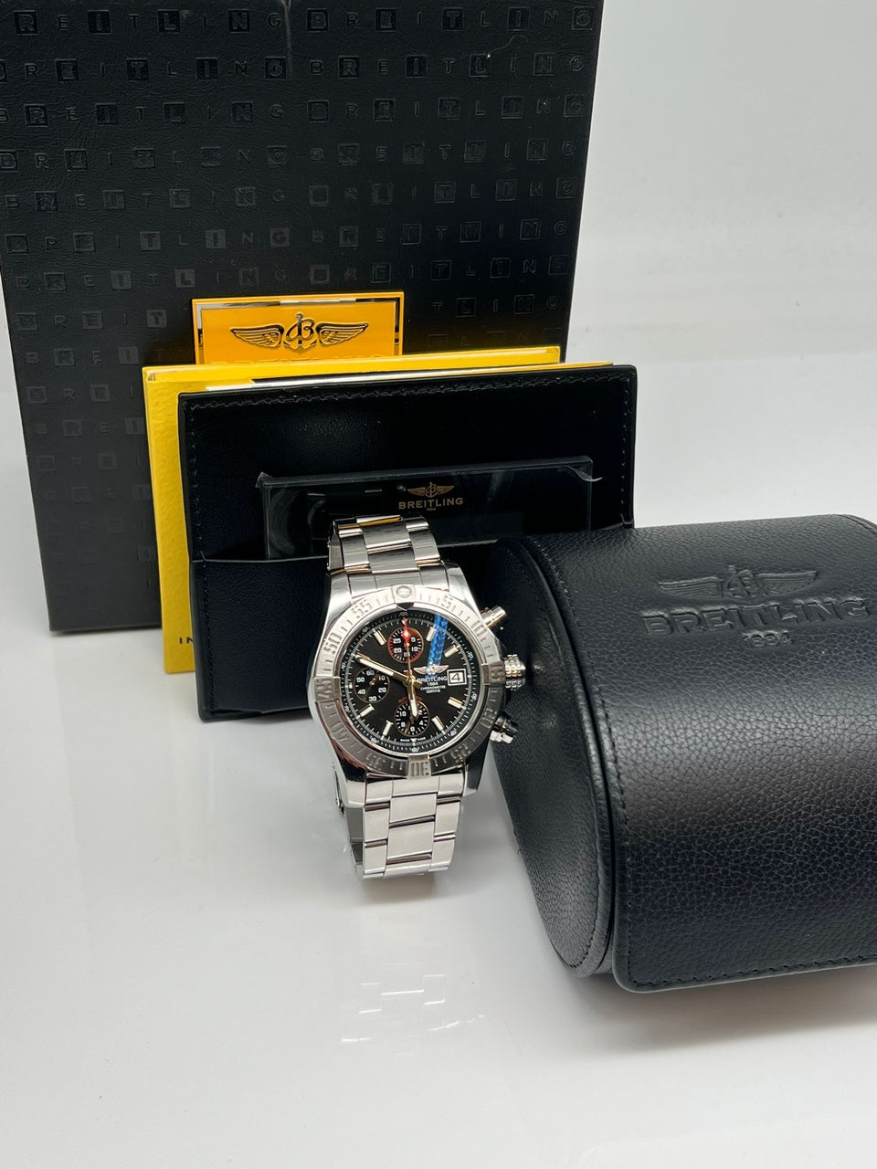 Breitling Avenger II Automatik 43mm A13381 - Papiere und oder Lieferumfang