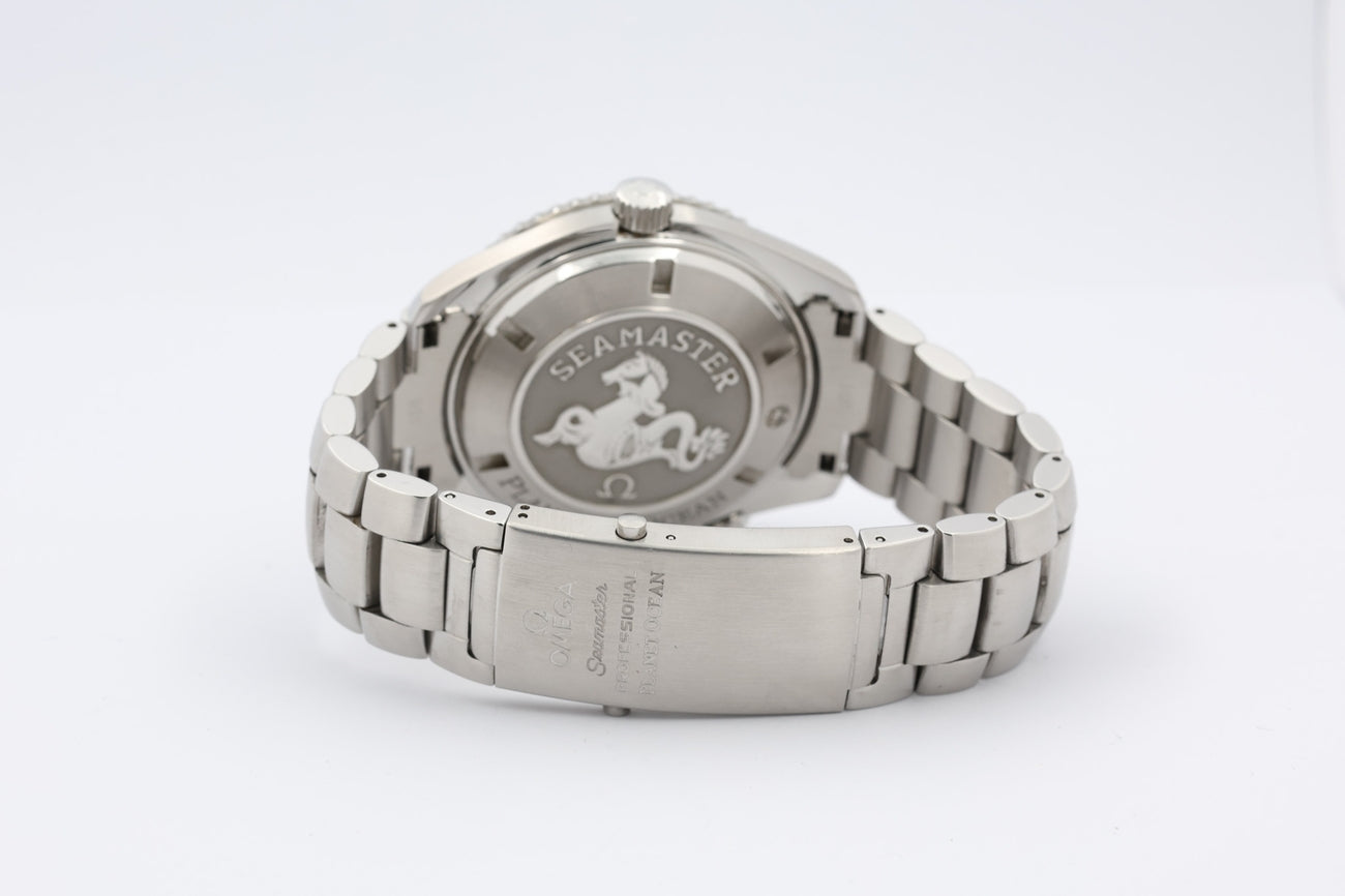 Omega Seamaster Planet Ocean 45,5mm Automatik 22085000 - Detailansicht 7