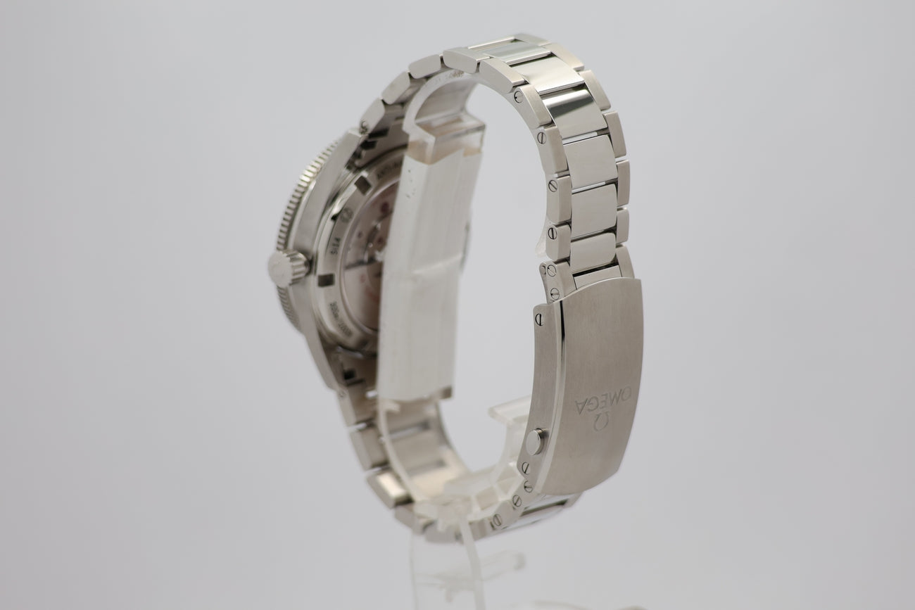 Omega Seamaster 300 Automatik Herrenuhr Schwarz 2333041201001 - Detail view 2