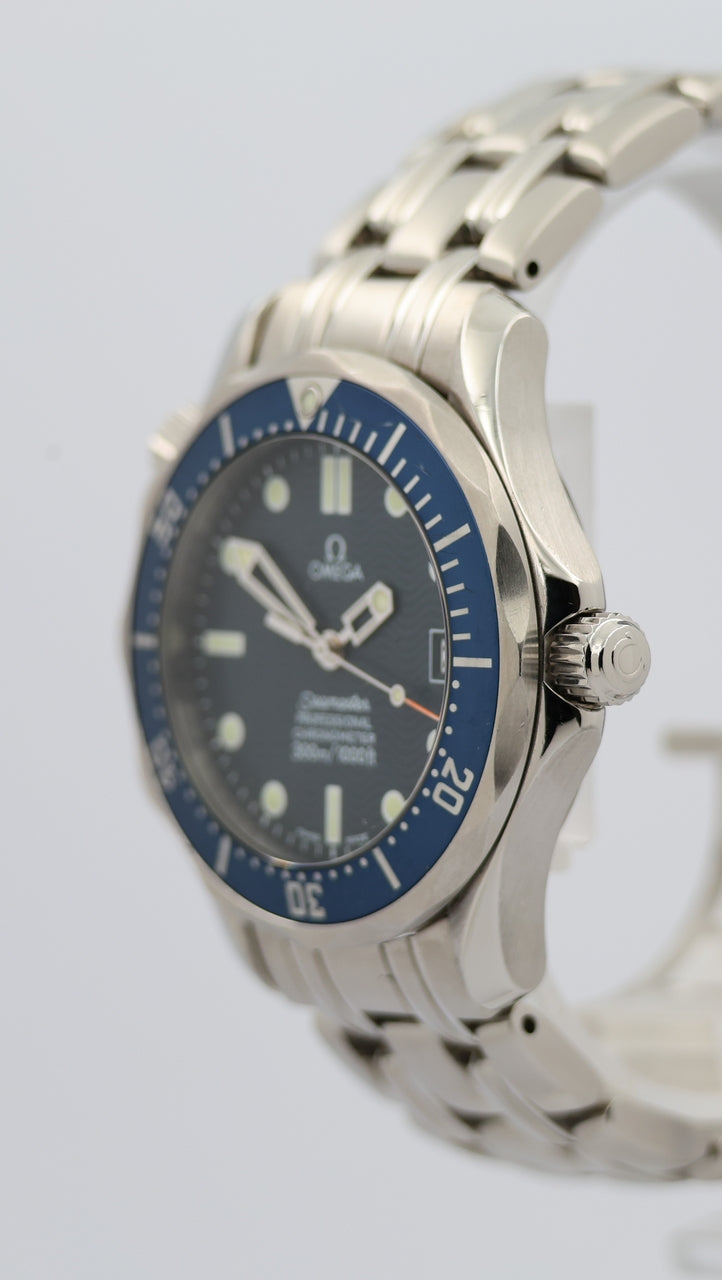 Omega Seamaster Diver 300m 36mm Automatik 25518000 - Detailansicht 7