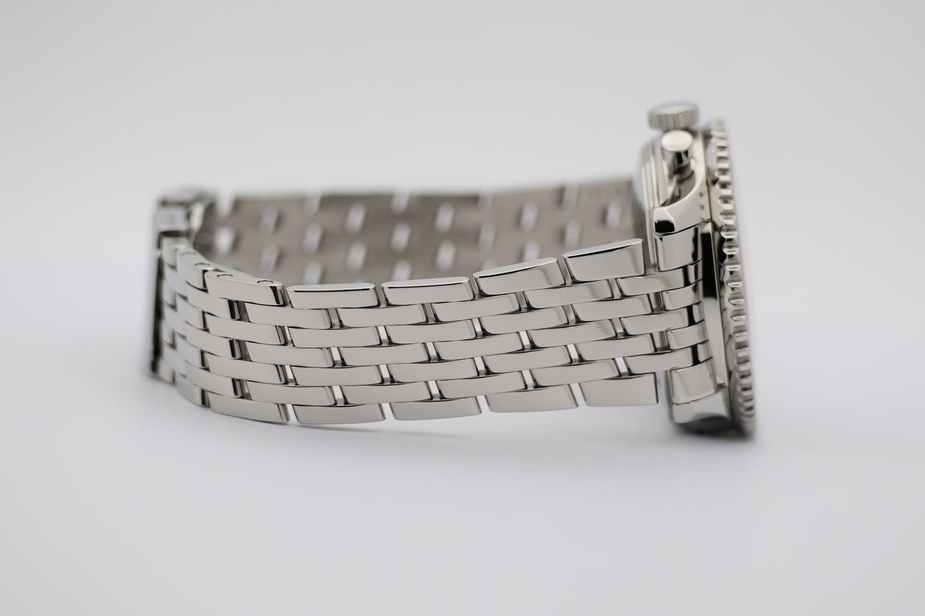 Breitling Navitimer 42mm Automatik Herrenuhr A23322 - Detailansicht 4