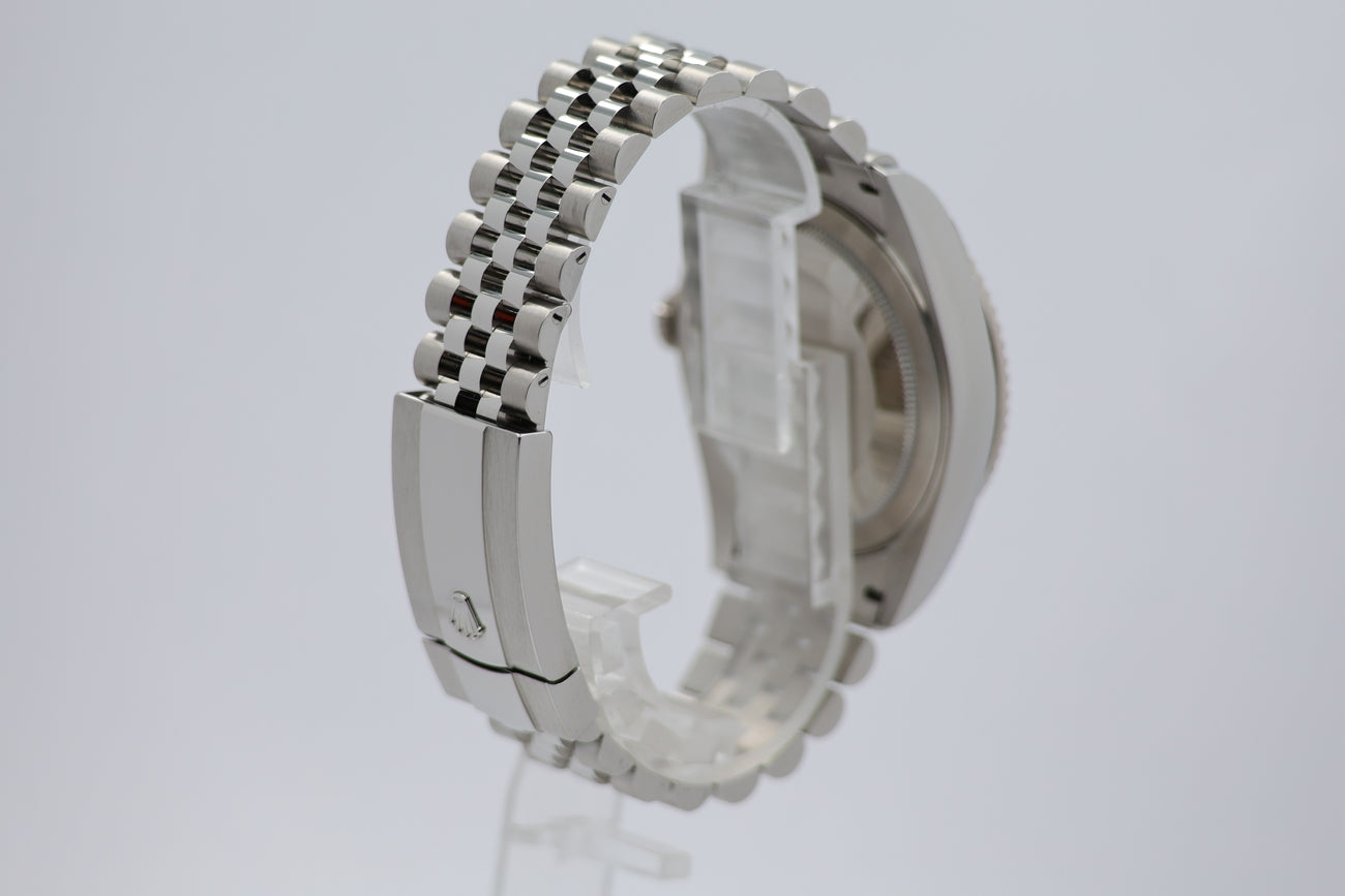 Rolex Rolex Sky-Dweller Automatik Herrenuhr Ungetragen 336934 - Detailansicht 1