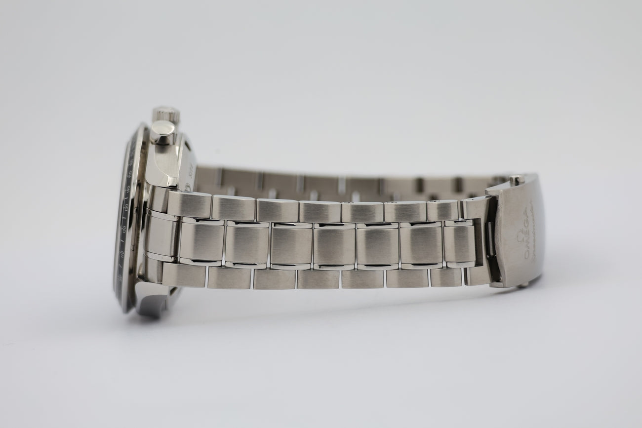 Omega Speedmaster Racing Automatik Herrenuhr Blau 32630405003001 - Detailansicht 3