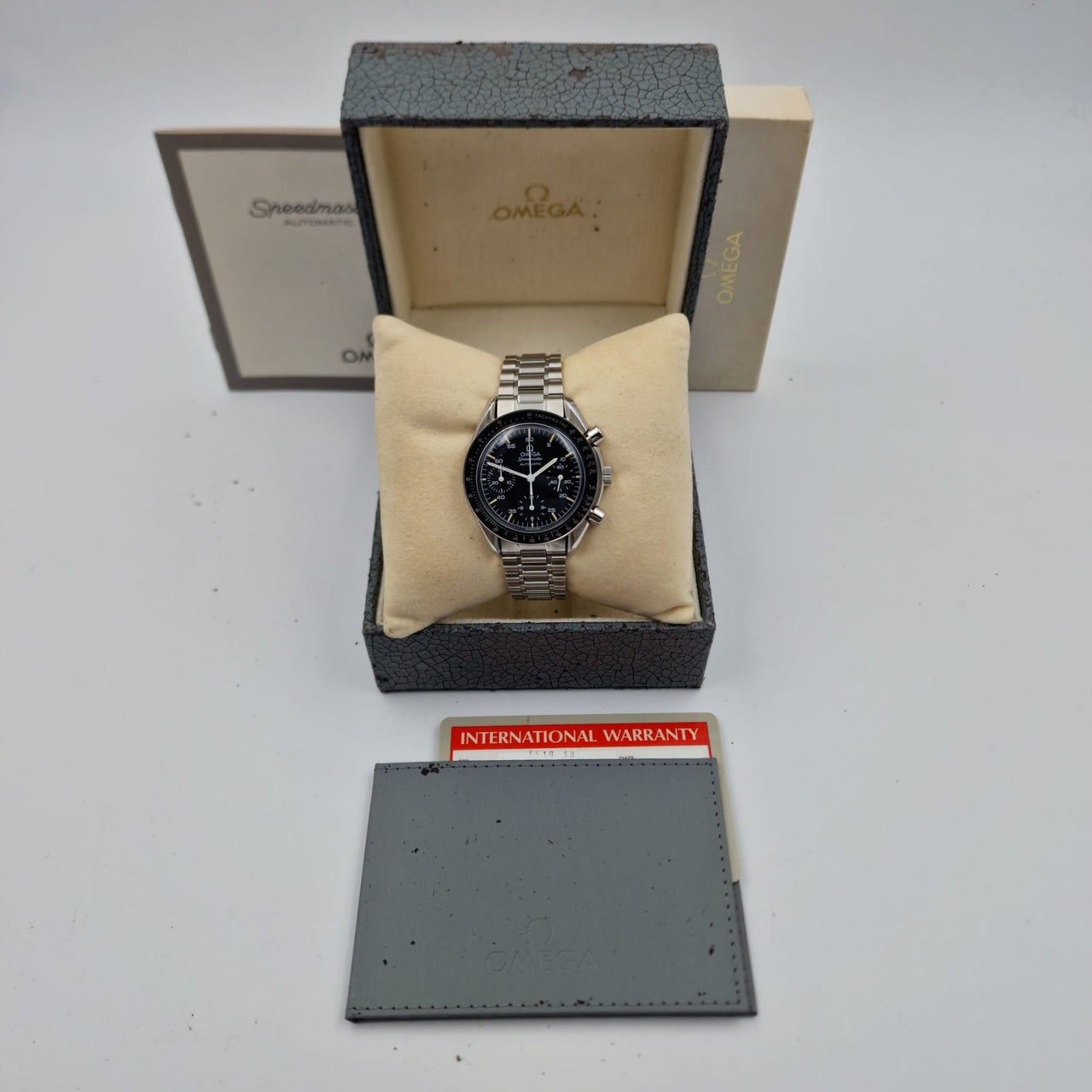 Omega Speedmaster Reduced 39mm Automatik 35105000 - Papiere und oder Lieferumfang