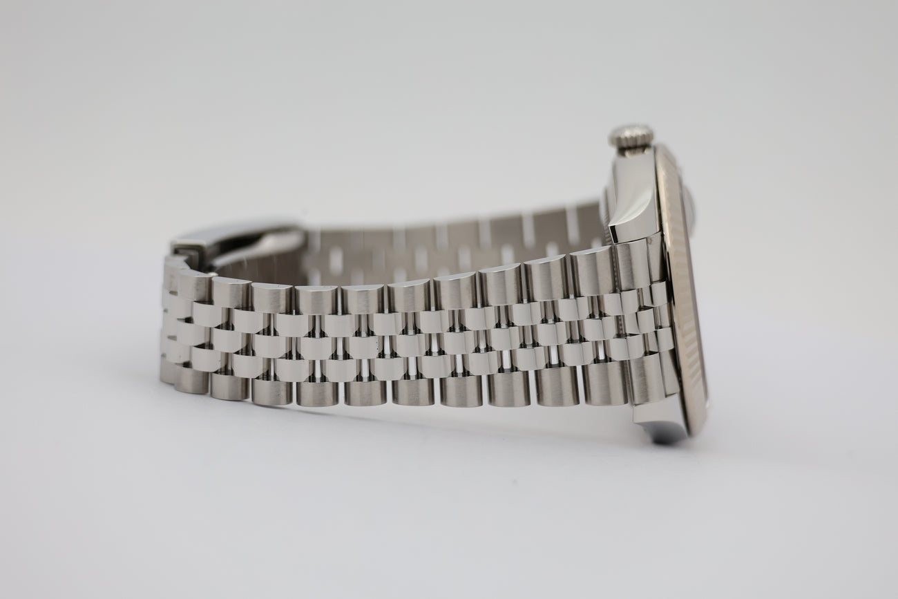 Rolex Datejust 41mm Mint-Grün Automatik 126334 - Detailansicht 4