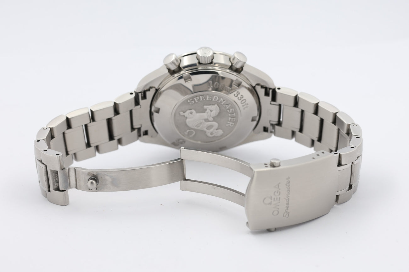 Omega Speedmaster Date 40mm Automatik Herrenuhr 32330404006001 - Detailansicht 8