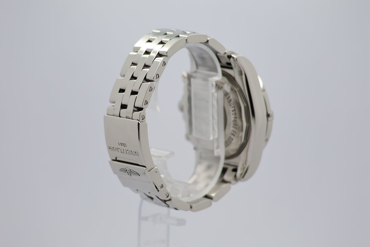 Breitling Chronomat 44 Automatik Herrenuhr AB0110 - Detailansicht 1