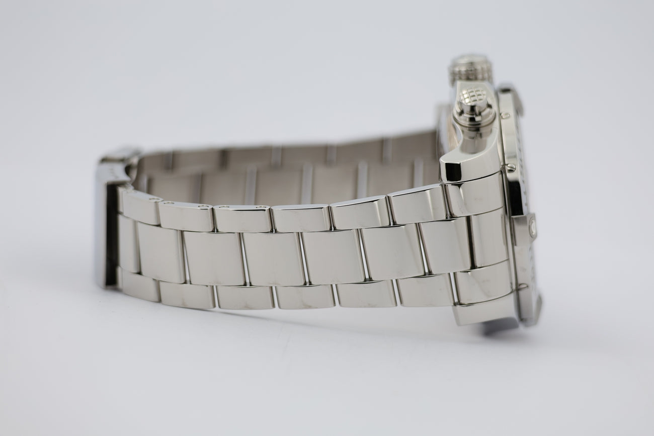 Breitling Super Avenger II Automatik 48mm A13371 - Detail view 4