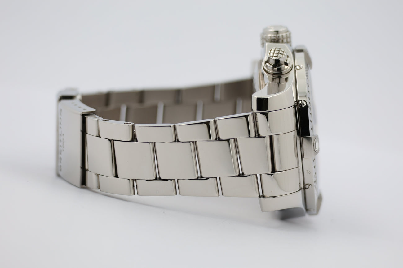 Breitling Super Avenger II 48mm Automatik A13371 - Detailansicht 4