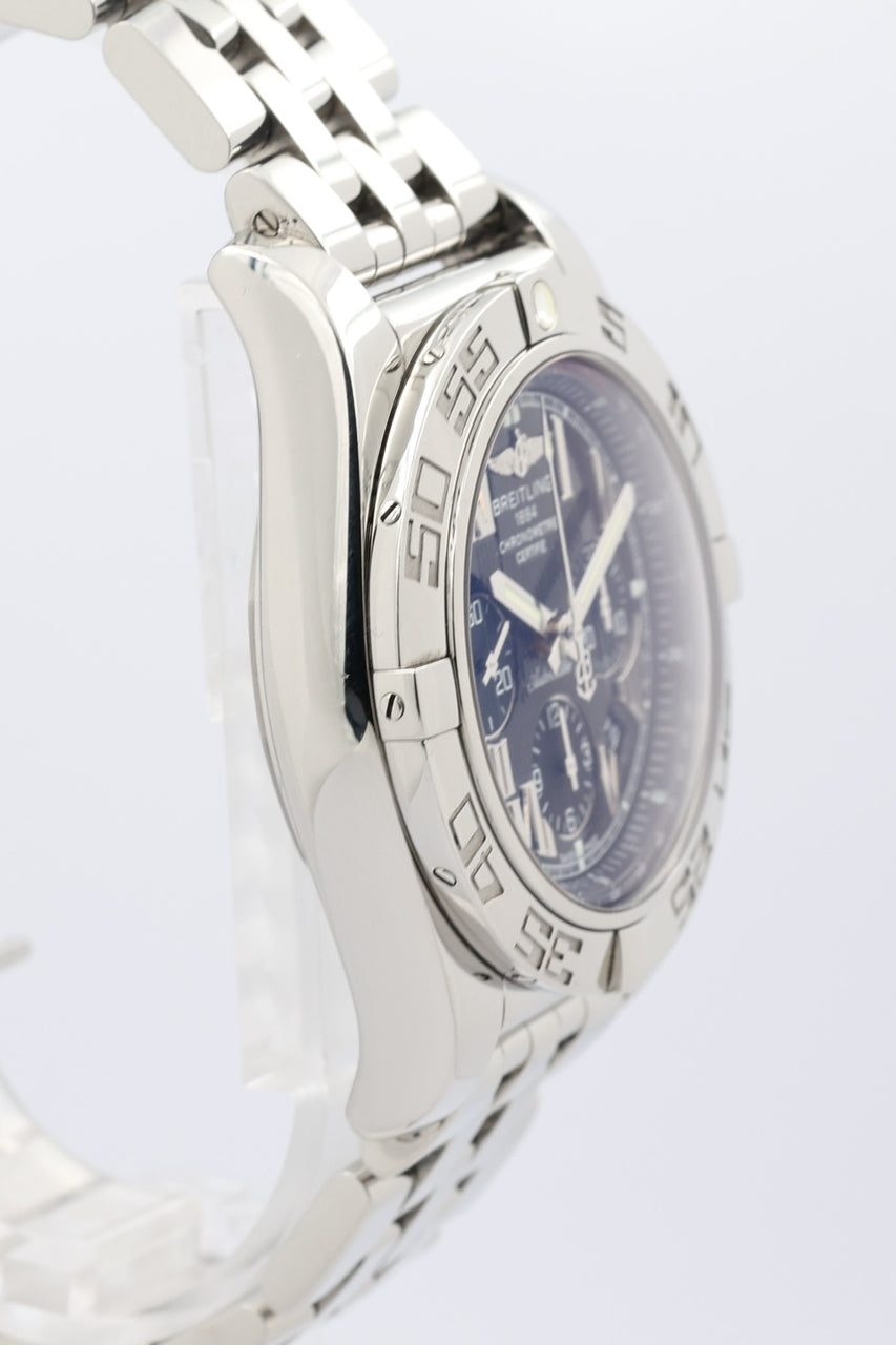 Breitling Chronomat 44 Automatik Herrenuhr AB0110 - Detailansicht 1