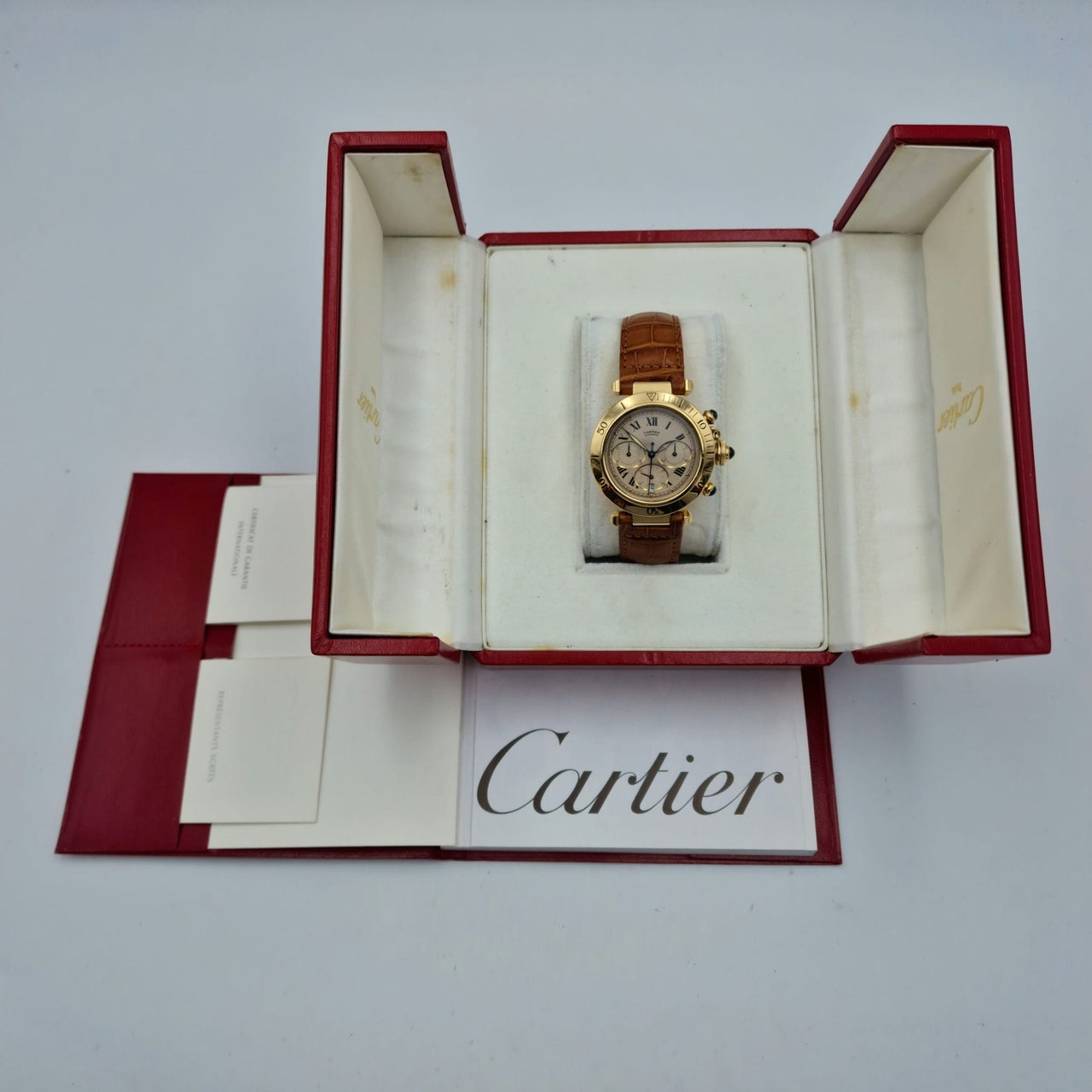 Cartier Pasha Chronograph 18K Gelbgold Automatik 2111 - Papiere und oder Lieferumfang
