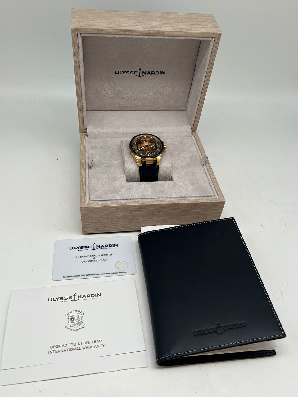 Ulysse Nardin New Blast Skeleton X 18K Rosegold Handaufzug 3716-260/03 - Papiere und oder Lieferumfang