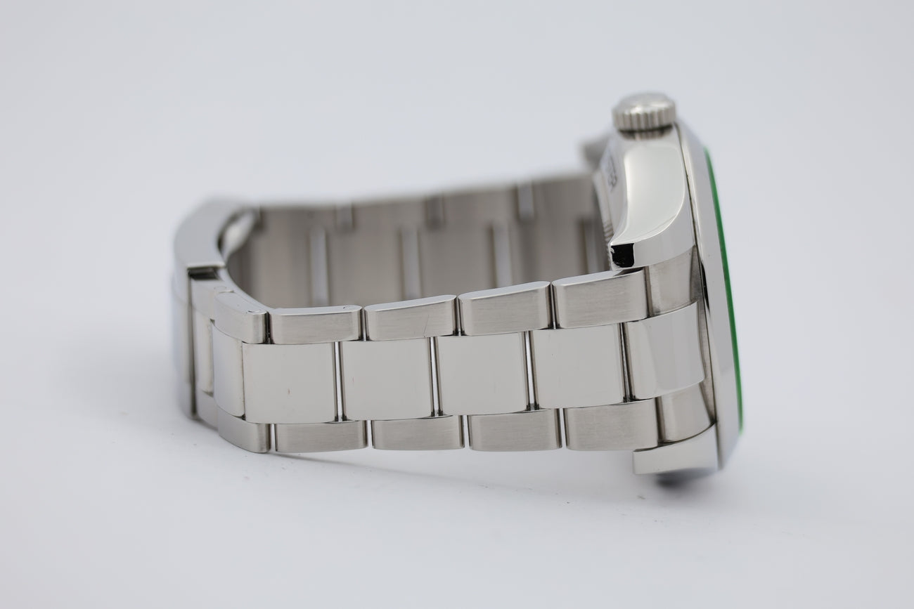 Rolex Milgauss Automatik Herrenuhr Stahl 40mm 116400 - Detailansicht 4