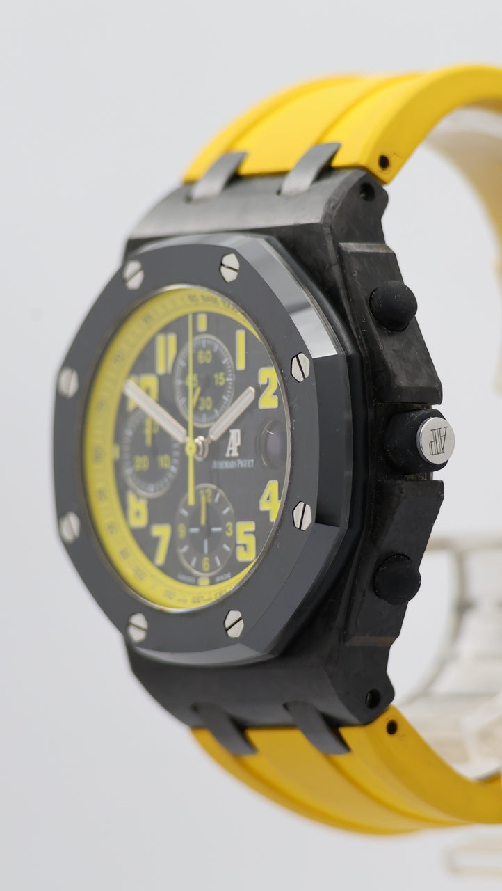 Audemars Piguet Royal Oak Offshore Chronograph Automatik Herrenuhr "Bumble Bee" 26176FO - Detailansicht 8