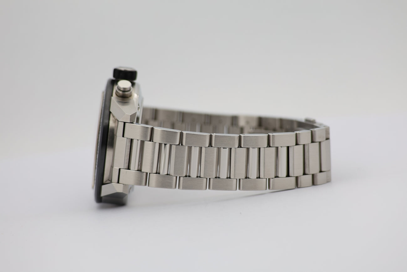 Tag Heuer Carrera Calibre HEUER 01 45mm Automatik CAR2A1W.BA0703 - Detail view 3