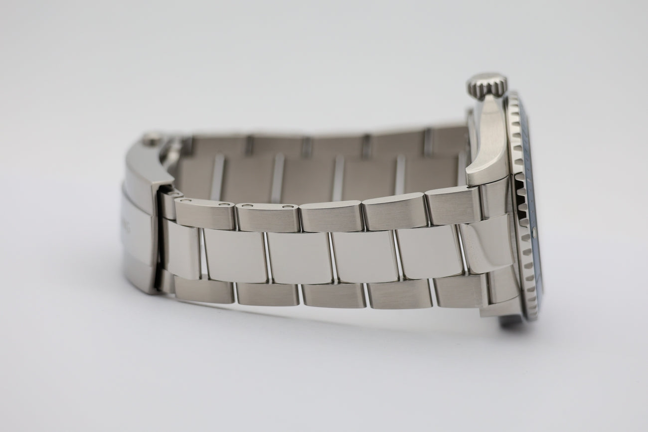 Breitling Superocean 42 Automatik Herrenuhr A17375 - Detailansicht 4