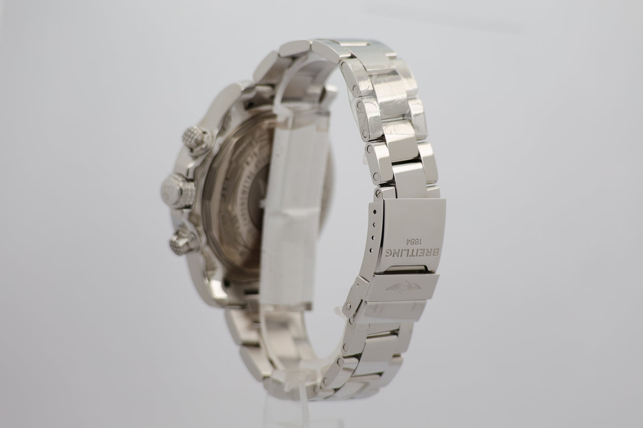Breitling Super Avenger II Automatik 48mm A13371 - Detailansicht 1