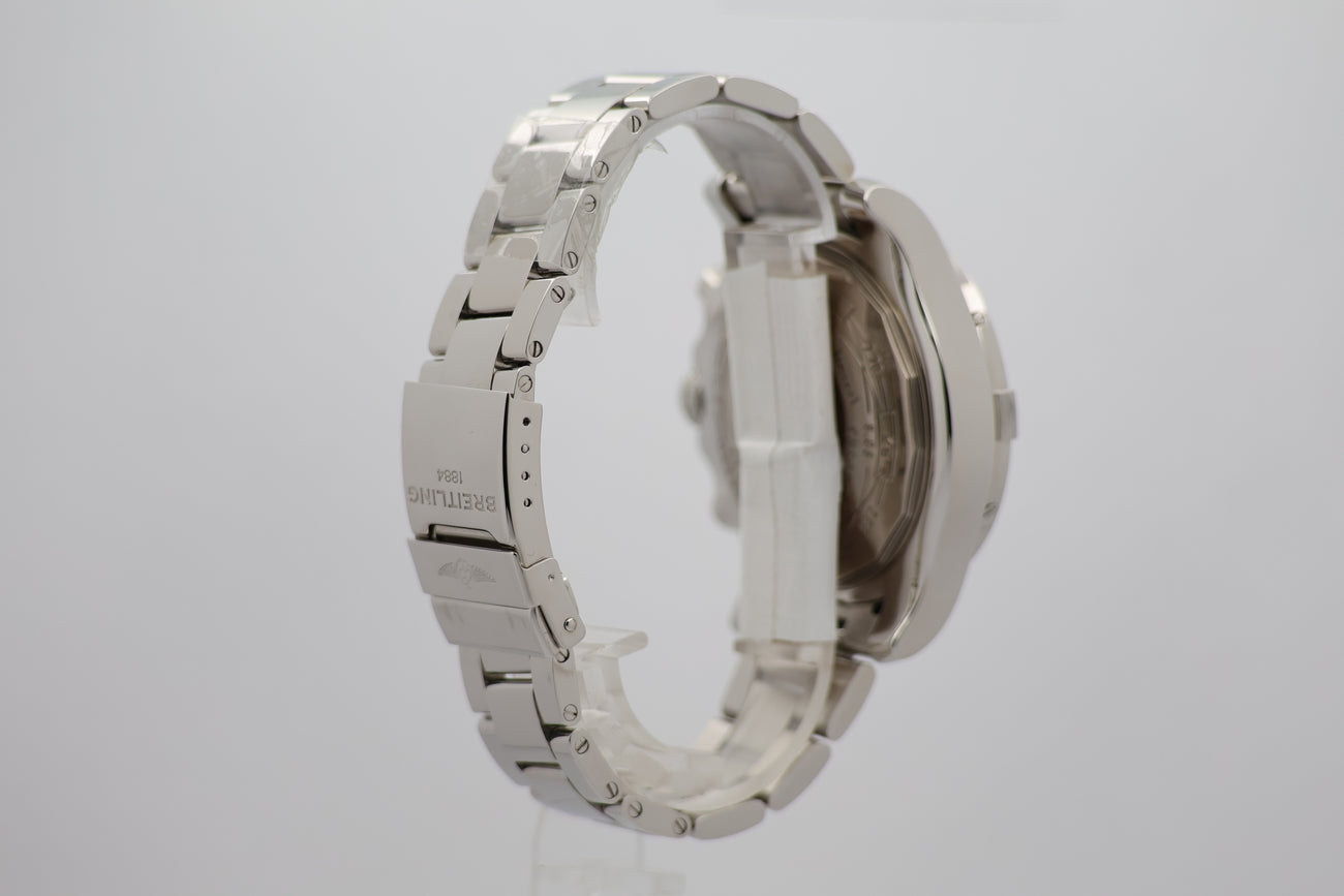Breitling Super Avenger II Automatik 48mm A13371 - Detailansicht 2