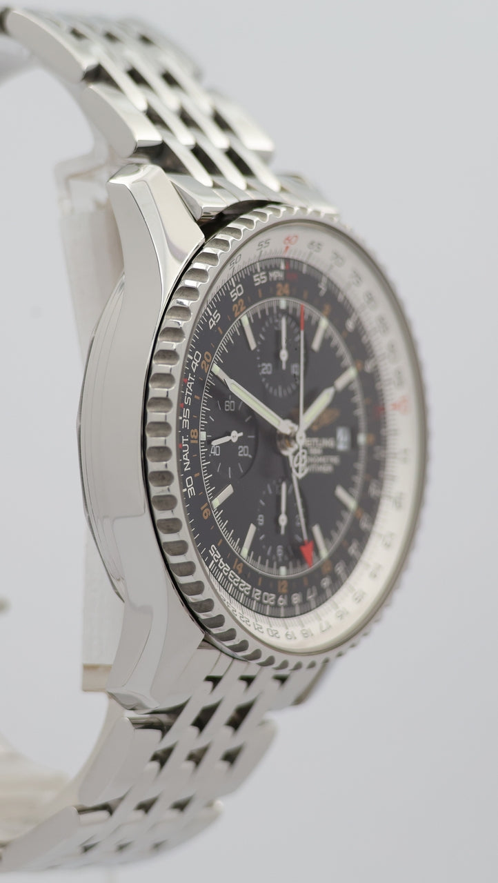 Breitling Navitimer World Automatik 46mm schwarz A24322 - Detail view 8