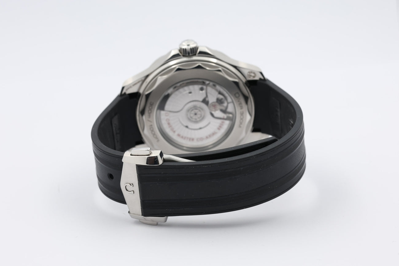 Omega Seamaster Diver 300m 42mm Automatik O21032422001003 - Detailansicht 7