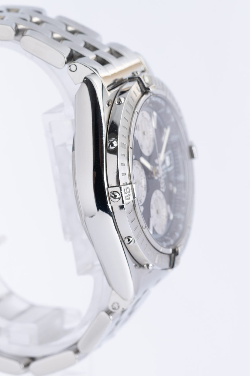 Breitling Chronomat 39mm Automatik Herrenuhr A13352 - Detailansicht 1