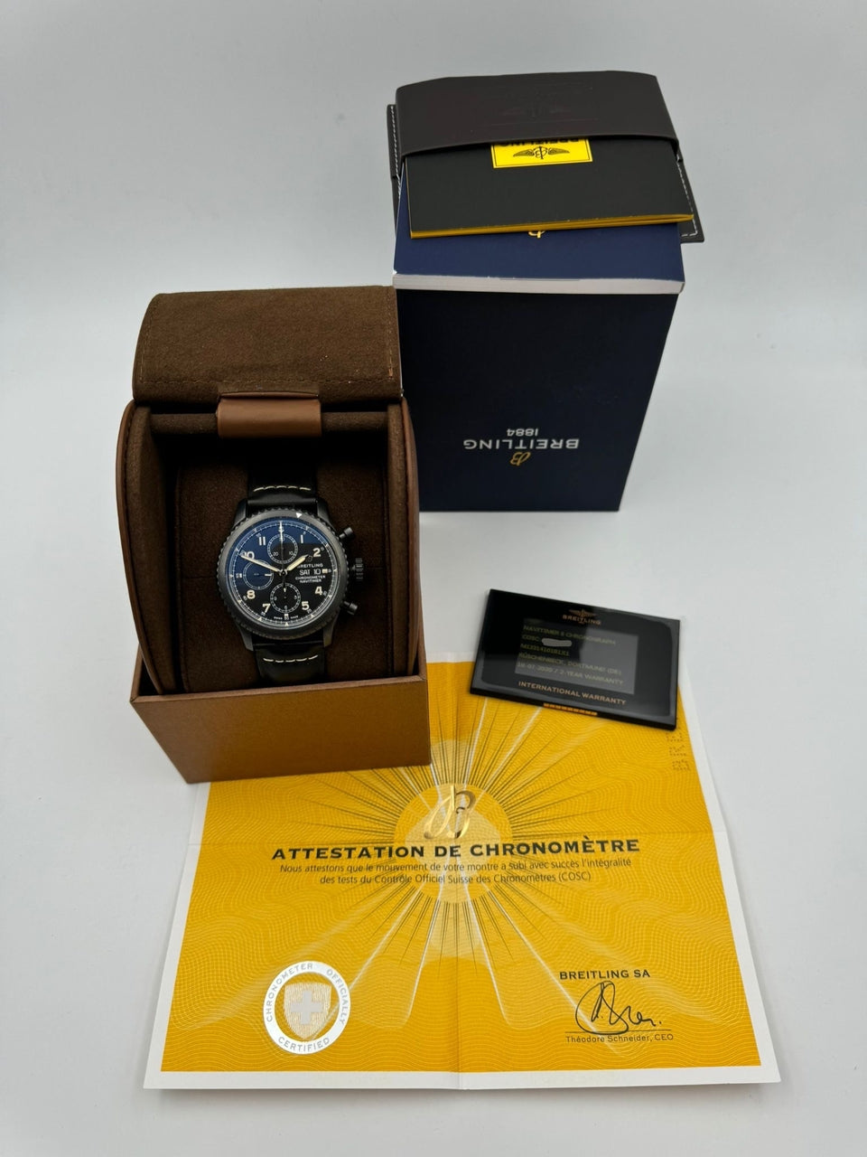 Breitling Navitimer 8 Chronograph 43mm Automatik M13314 - Papiere und oder Lieferumfang