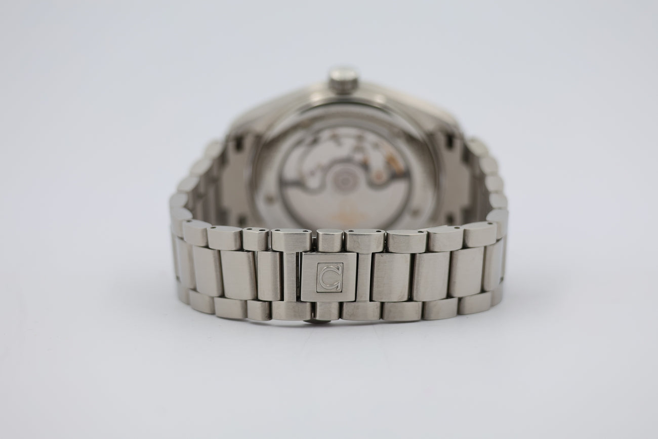 Omega Seamaster Aqua Terra 39mm Automatik 25035000 - Detailansicht 5