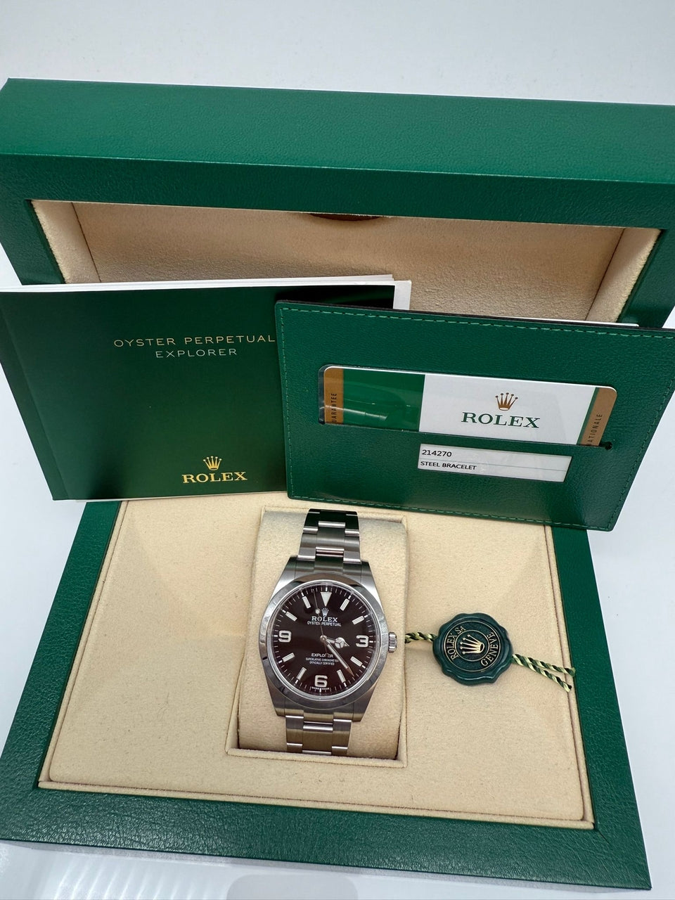 Rolex Explorer I 39mm Automatik Herrenuhr 214270 - Papers and documentation
