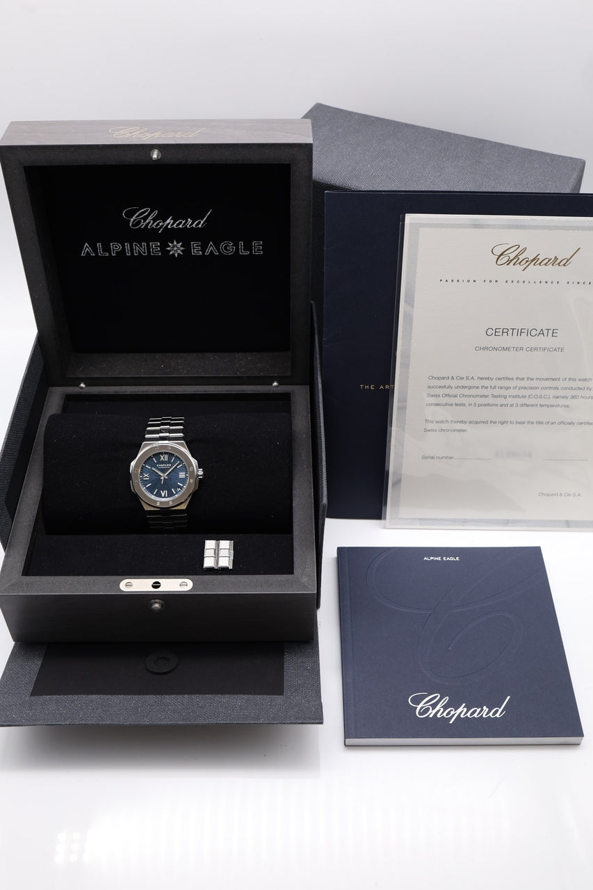Chopard Alpine Eagle Automatik Herrenuhr Blau 298600-3001 - Papiere und oder Lieferumfang