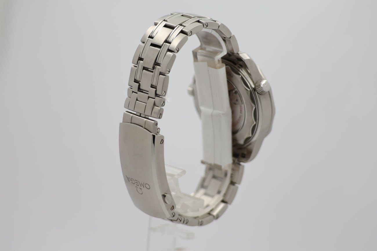 Omega Seamaster Diver 300 M Automatik Herrenuhr 42mm 21030422001001 - Detailansicht 1