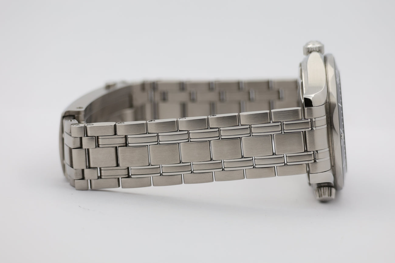 Omega Seamaster Diver 300 M Automatik Herrenuhr 42mm 21030422001001 - Detailansicht 4