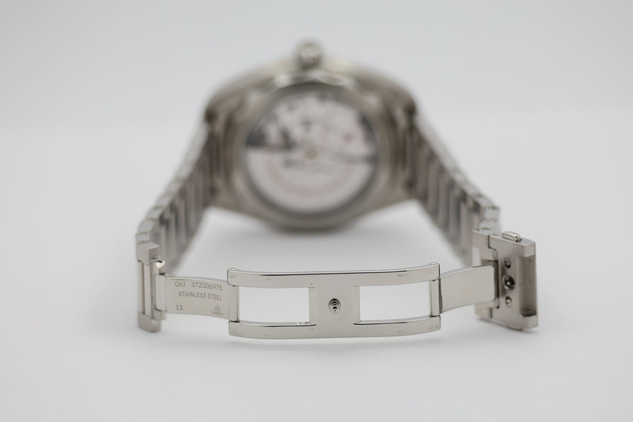 Omega Seamaster Aqua Terra Automatik Herrenuhr Stahl 41,5mm 22010412102004 - Detailansicht 6