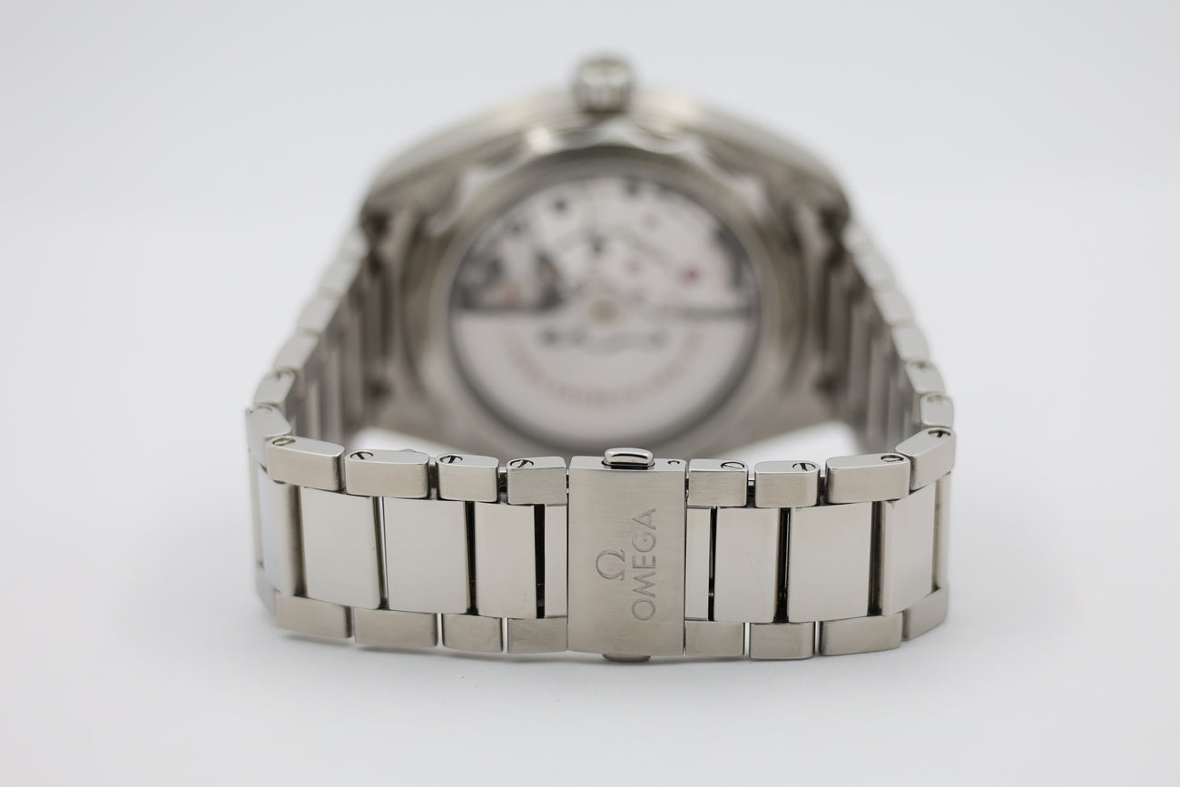 Omega Seamaster Aqua Terra Automatik Herrenuhr Stahl 41,5mm 22010412102004 - Detailansicht 5