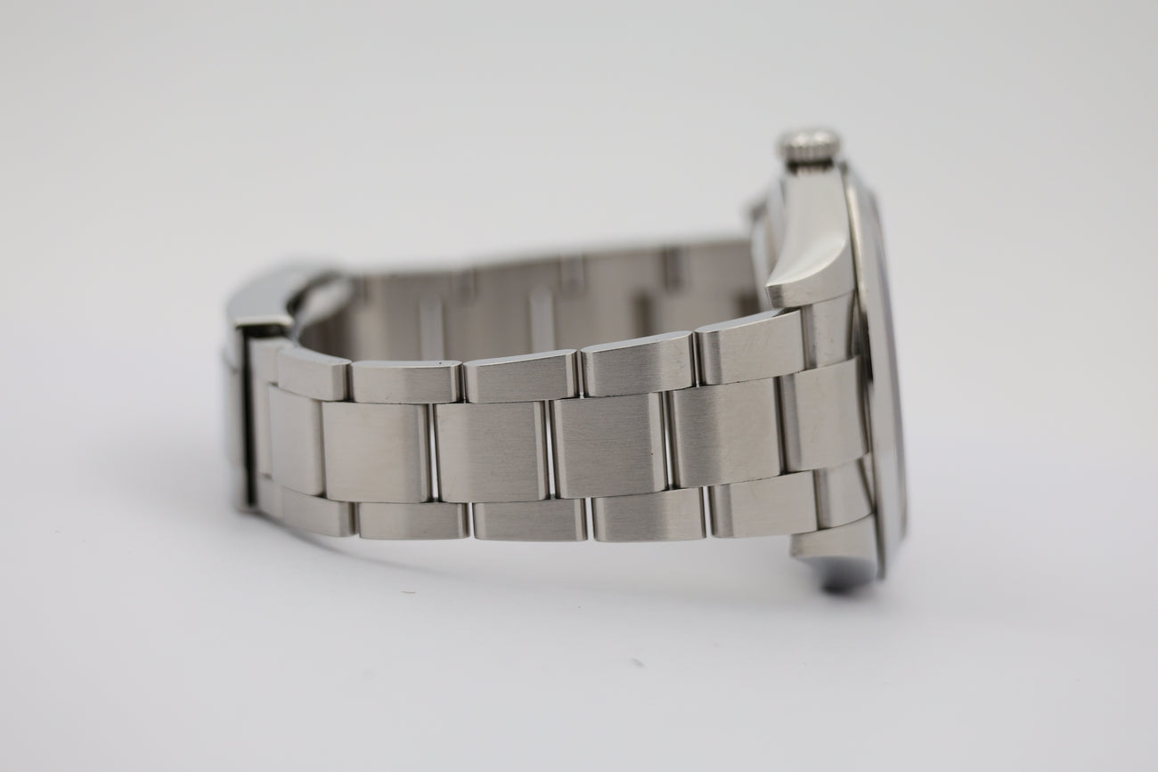 Rolex Explorer Automatik 39mm 214270 - Detailansicht 4