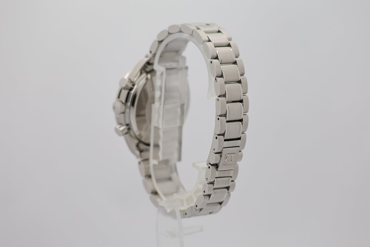 Omega Speedmaster Date 39mm Automatik 35135000 - Detailansicht 2