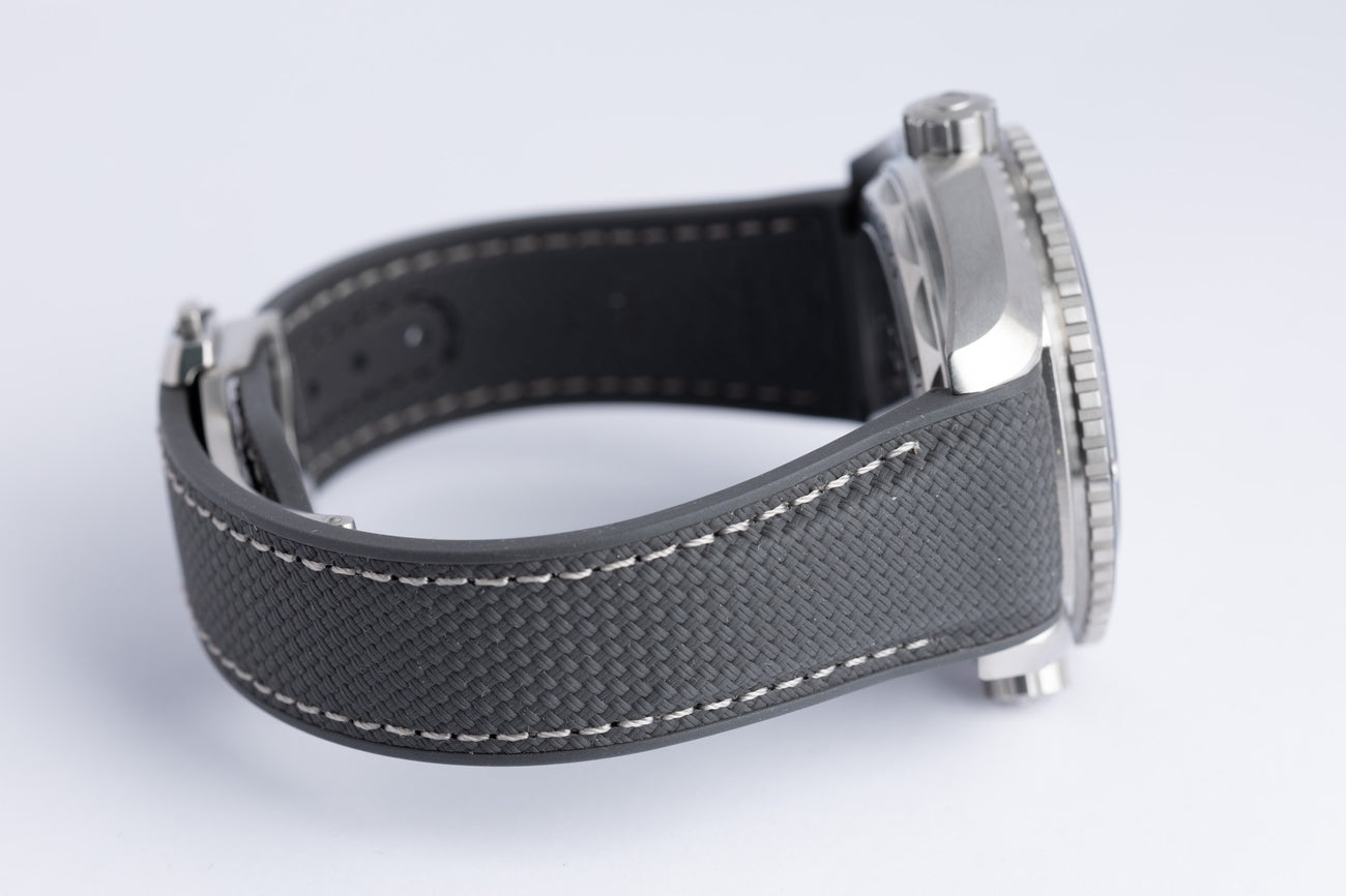 Omega Seamaster Planet Ocean 600M 215.32.44.21.01.002 - Detailansicht 6