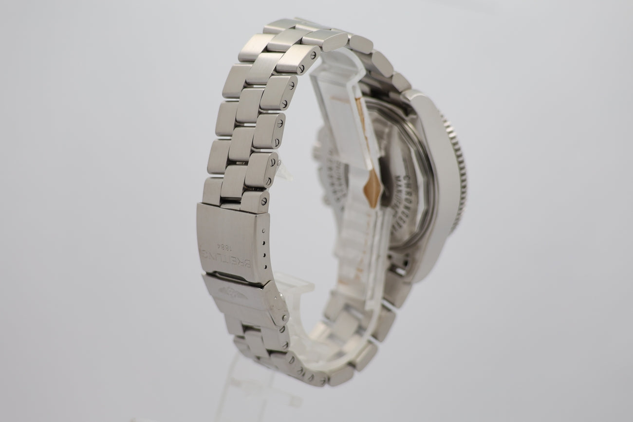 Breitling Superocean Chronograph Steelfish Herrenuhr 44mm A13341 - Detailansicht 1