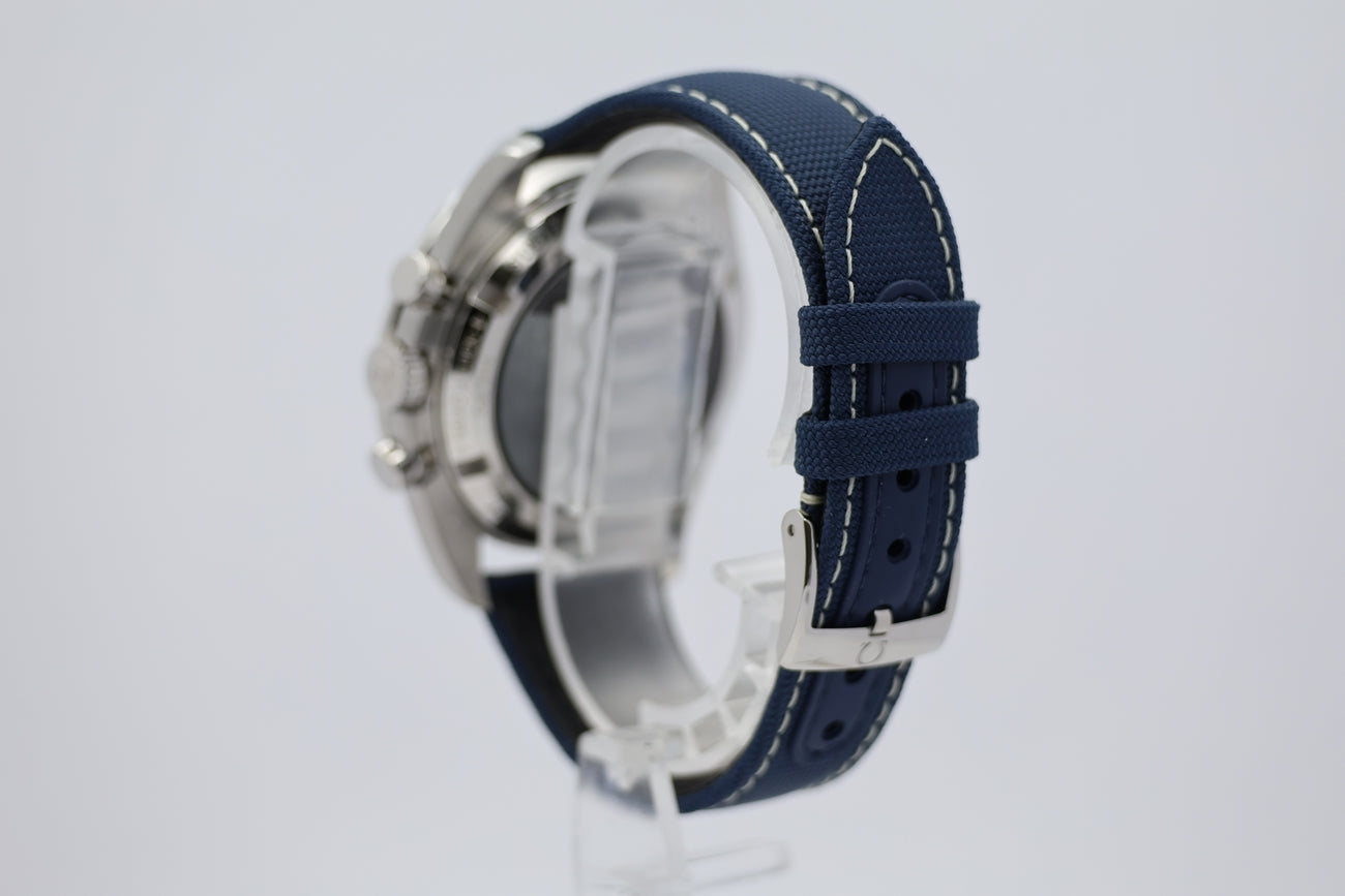 Omega Speedmaster Professional Moonwatch "Silver Snoopy Award" 42mm Handaufzug 31032425002001 Box + og. Papiere