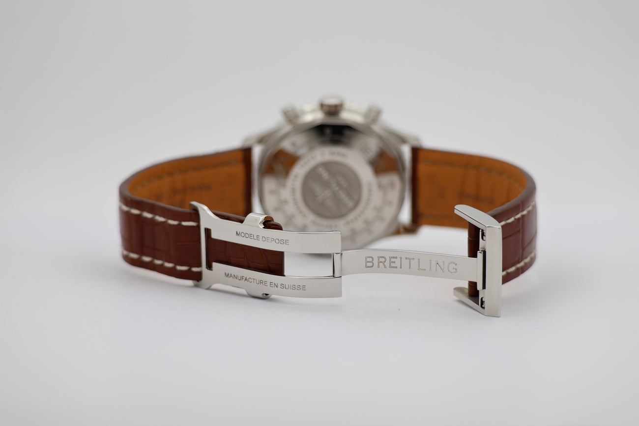 Breitling Navitimer 01 43mm Automatik AB0120 - Detailansicht 6