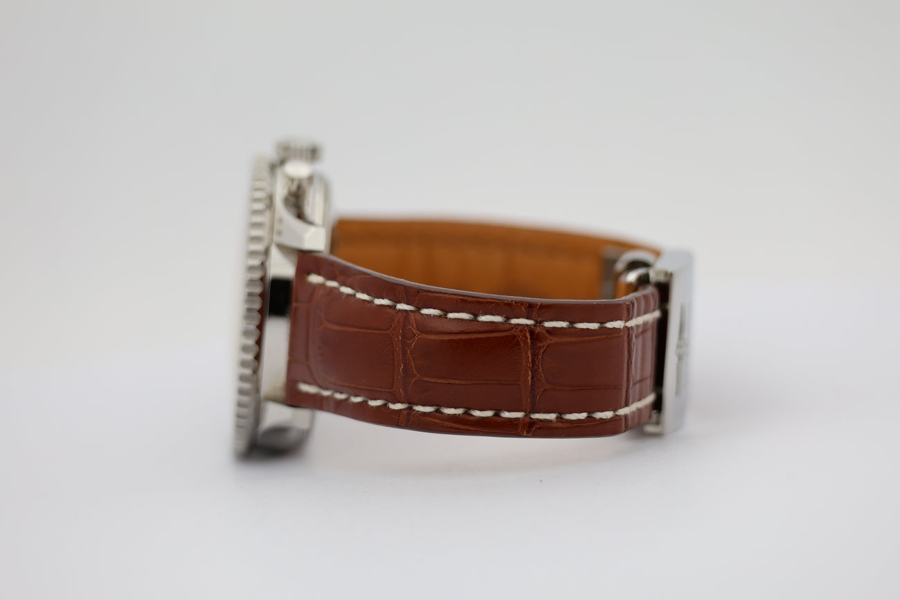 Breitling Navitimer 01 43mm Automatik AB0120 - Detailansicht 3