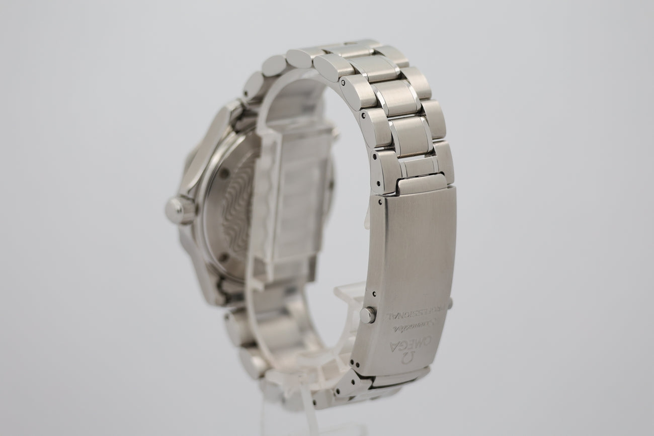 Omega Seamaster Diver 300m 36mm Quarz 22625000 - Detail view 2