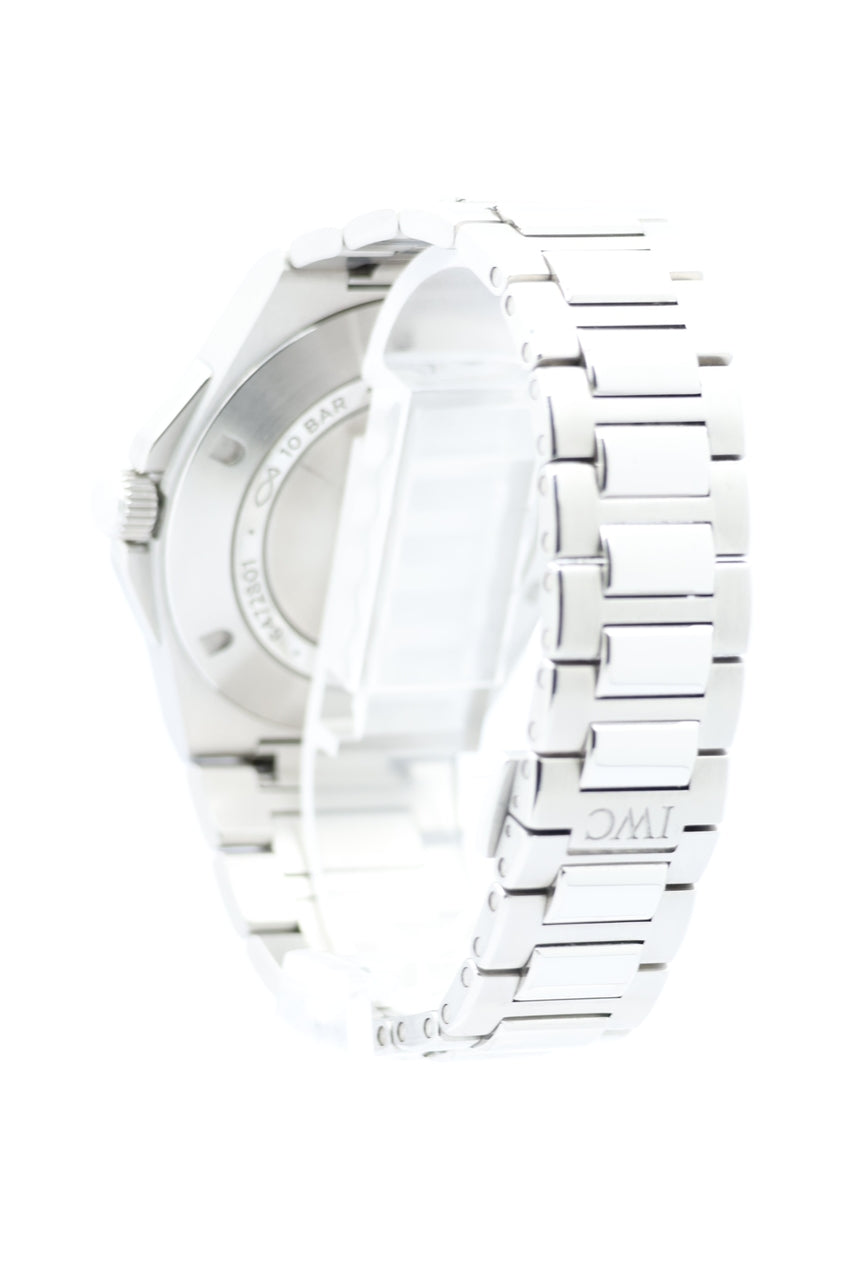 IWC Ingenieur 40mm Automatik Herrenuhr IW328903 - Detailansicht 4