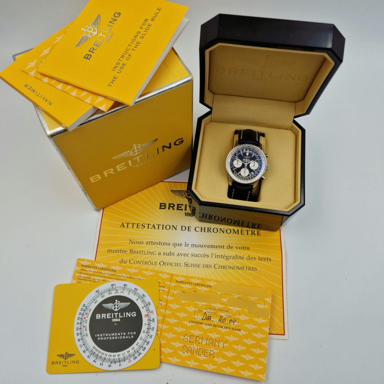 Breitling Navitimer 42mm Automatik Herrenuhr A23322 - Papers and documentation