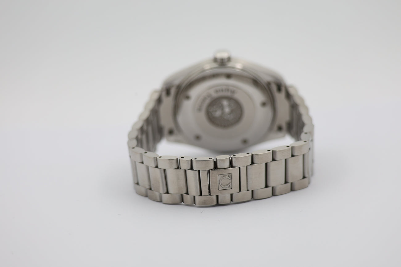 Omega Seamaster Aqua Terra Quarz 25185000 - Detailansicht 5