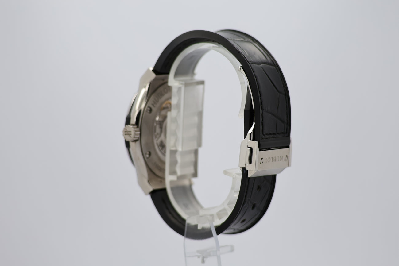 Hublot Classic Fusion 42mm Automatik 542NX1270LR - Detailansicht 2