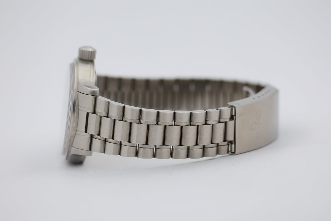 Omega Dynamic 36mm Automatik Herrenuhr 52005000 - Detail view 3